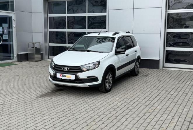 Lada (ВАЗ) Granta I Рестайлинг с пробегом 2023 года, цена 880 000 рублей, 60609 км, универсал, Автокод Объявления