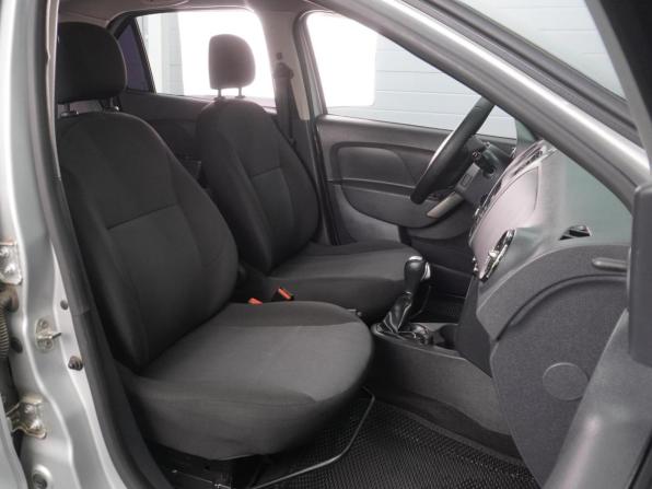 Renault Logan I Рестайлинг с пробегом 2015 года, цена 744 000 рублей, 159206 км, седан, Автокод Объявления