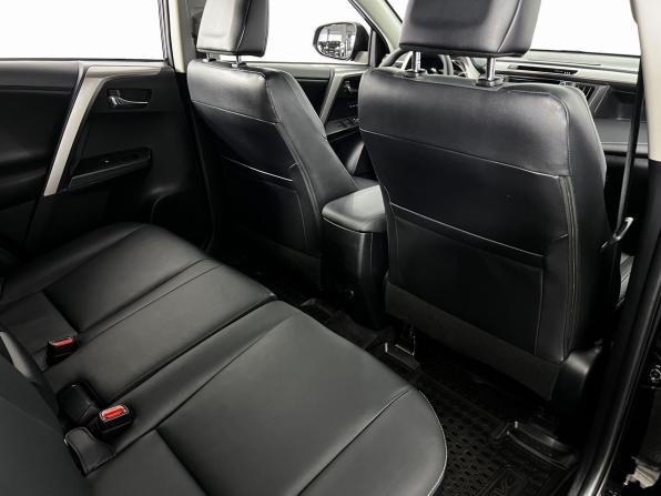Toyota RAV4 IV (XA40) Рестайлинг с пробегом 2018 года, цена 3 250 000 рублей, 87200 км, внедорожник, Автокод Объявления