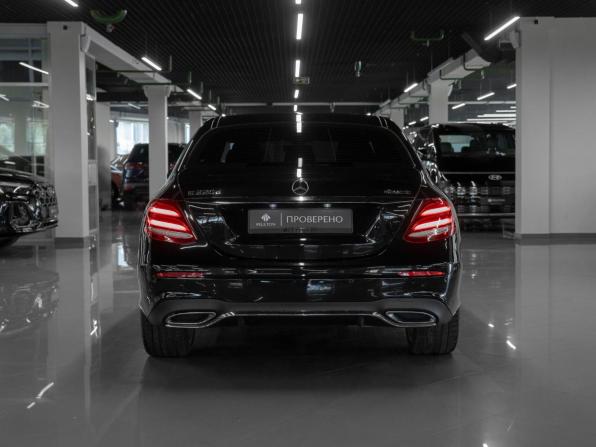 Mercedes-Benz E-Класс V (W213 S213 C238) с пробегом 2018 года, цена 3 600 000 рублей, 97542 км, седан, Автокод Объявления