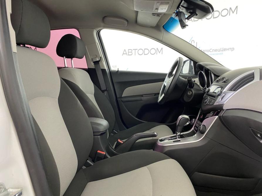 Chevrolet Cruze I Рестайлинг Москва  - изображение 8