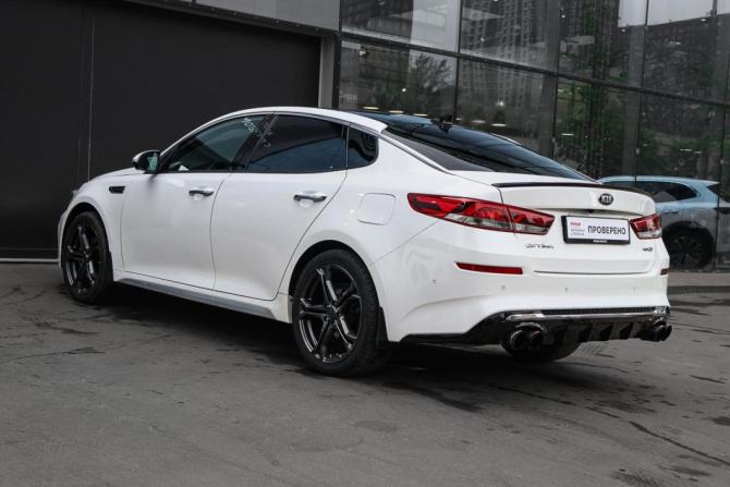 Kia Optima IV Рестайлинг с пробегом 2020 года, цена 2 390 000 рублей, 79490 км, седан, Автокод Объявления