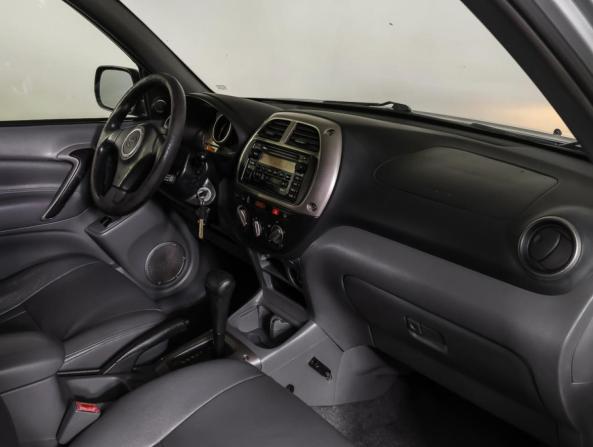Toyota RAV4 II (XA20) Рестайлинг с пробегом 2003 года, цена 790 000 рублей, 223106 км, внедорожник, Автокод Объявления