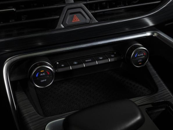 Geely Tugella I Рестайлинг с пробегом 2022 года, цена 3 039 000 рублей, 20457 км, внедорожник, Автокод Объявления