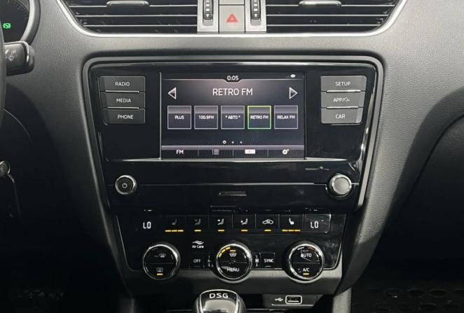 Skoda Octavia III (A7) Рестайлинг с пробегом 2019 года, цена 1 690 000 рублей, 121200 км, универсал, Автокод Объявления