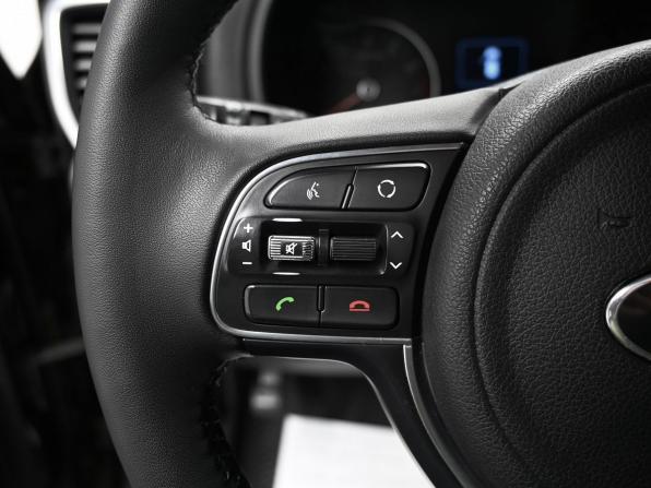 Kia Sportage IV с пробегом 2018 года, цена 1 750 000 рублей, 176312 км, внедорожник, Автокод Объявления