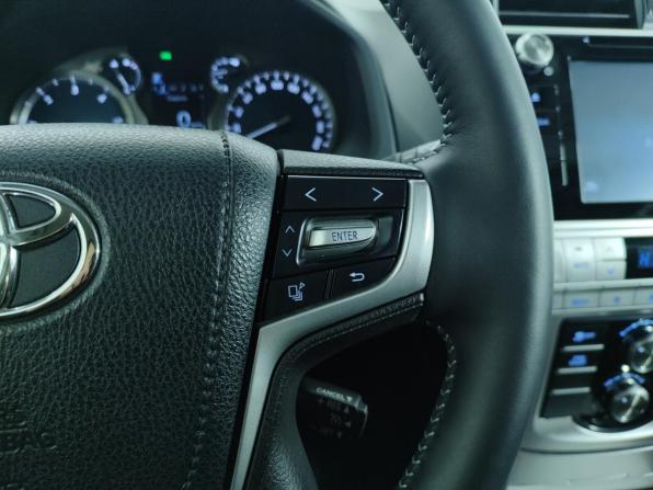 Toyota Land Cruiser Prado 150 Series Рестайлинг 2 с пробегом 2018 года, цена 5 099 000 рублей, 168499 км, внедорожник, Автокод Объявления