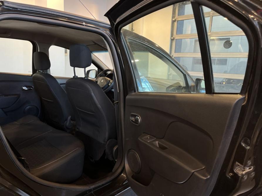 Renault Logan II Чебоксары  - изображение 17