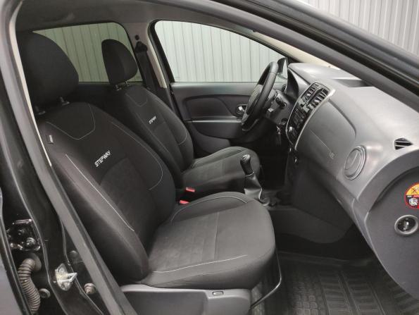 Renault Sandero II с пробегом 2015 года, цена 949 000 рублей, 131610 км, хэтчбек, Автокод Объявления