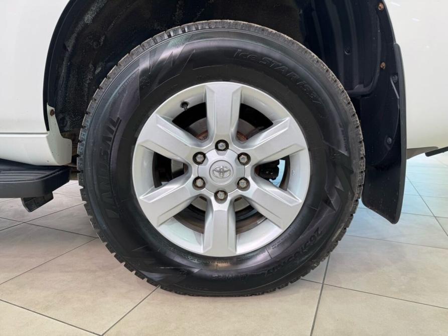 Toyota Land Cruiser Prado 150 Series Рестайлинг 1 Москва  - изображение 14