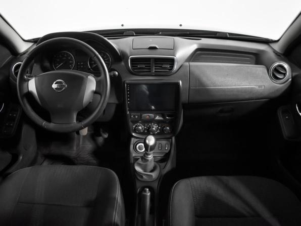 Nissan Terrano III (D10) с пробегом 2014 года, цена 1 078 900 рублей, 116300 км, внедорожник, Автокод Объявления