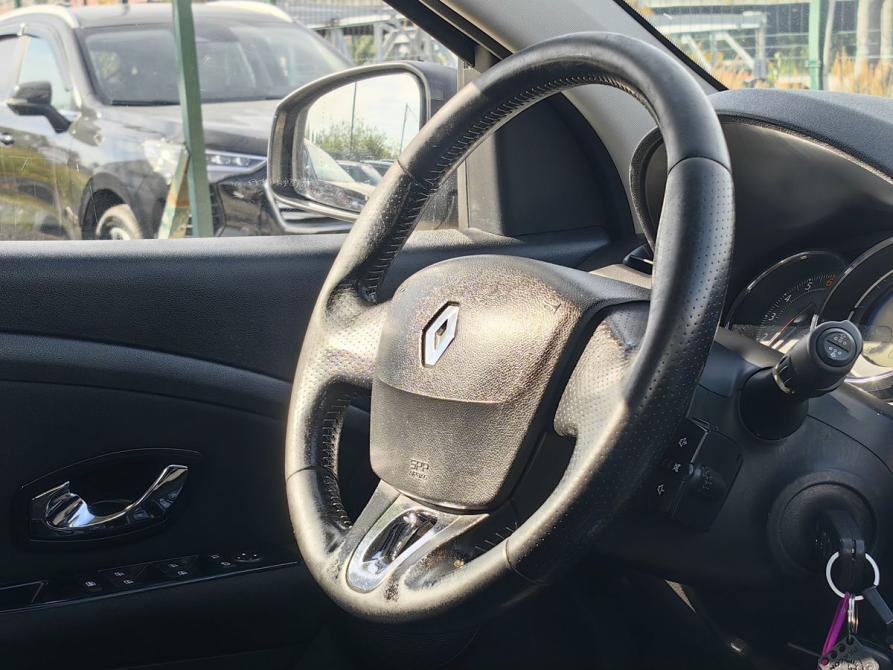 Renault Fluence I Рестайлинг Санкт-Петербург  - изображение 11