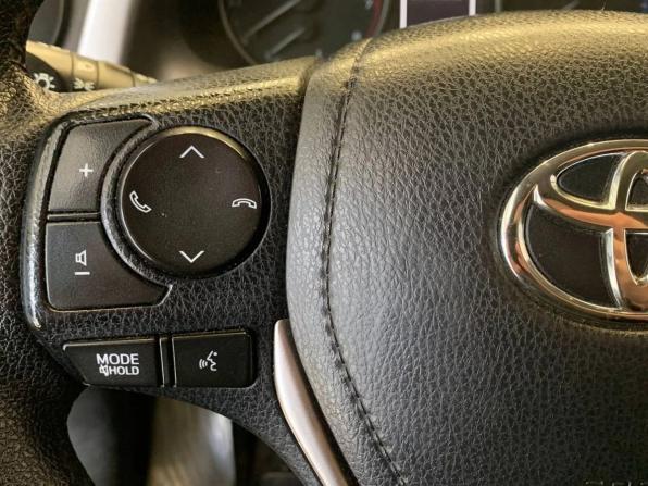 Toyota RAV4 IV (XA40) Рестайлинг с пробегом 2018 года, цена 2 200 000 рублей, 243474 км, внедорожник, Автокод Объявления