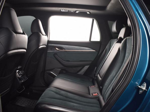 Geely Monjaro I с пробегом 2023 года, цена 3 549 995 рублей, 12486 км, внедорожник, Автокод Объявления
