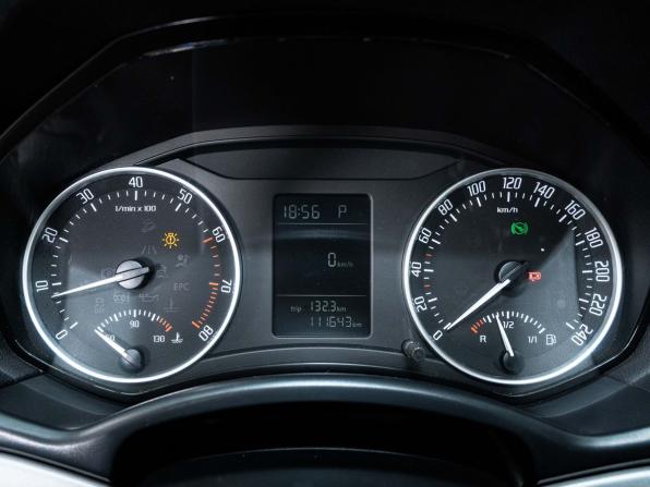 Skoda Octavia II (A5) Рестайлинг с пробегом 2012 года, цена 955 000 рублей, 111643 км, лифтбек, Автокод Объявления