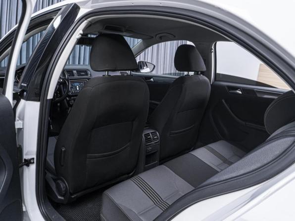 Volkswagen Jetta VI Рестайлинг с пробегом 2016 года, цена 1 198 000 рублей, 193441 км, седан, Автокод Объявления