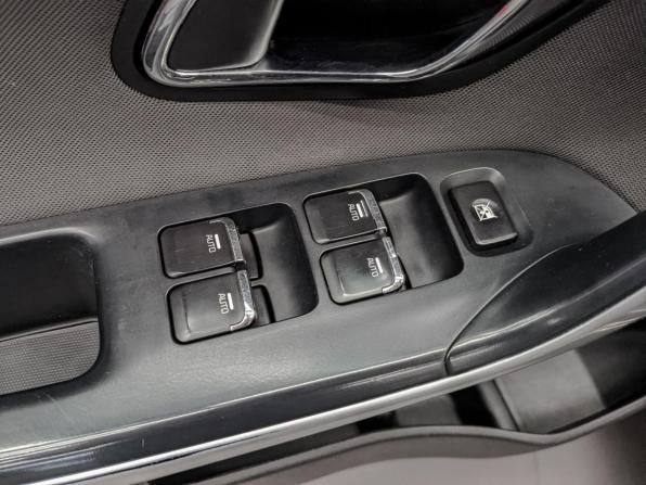Kia Ceed II Рестайлинг с пробегом 2018 года, цена 1 245 000 рублей, 189618 км, универсал, Автокод Объявления