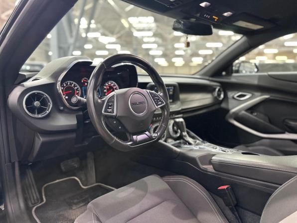 Chevrolet Camaro VI Рестайлинг с пробегом 2019 года, цена 3 080 000 рублей, 72003 км, купе, Автокод Объявления