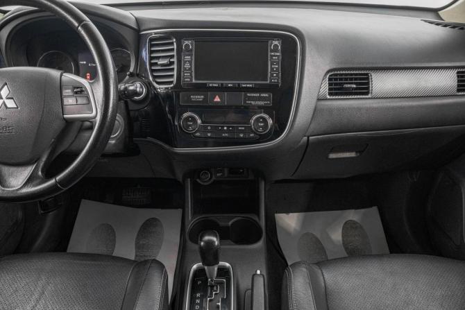 Mitsubishi Outlander III с пробегом 2013 года, цена 1 649 000 рублей, 210000 км, внедорожник, Автокод Объявления