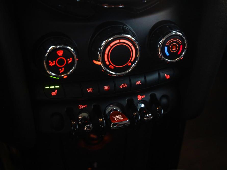 Mini Hatch III (F55/F56) Рестайлинг Санкт-Петербург  - изображение 17