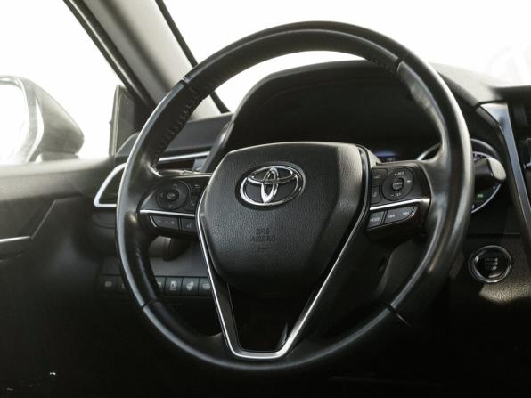 Toyota Camry VIII (XV70) с пробегом 2019 года, цена 2 695 000 рублей, 112910 км, седан, Автокод Объявления