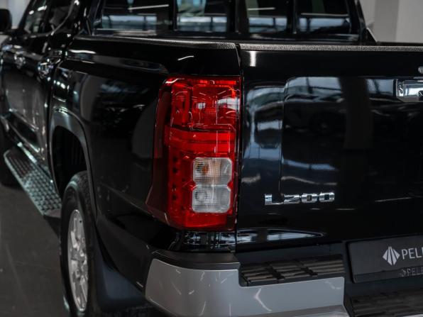 Mitsubishi L200 VI с пробегом 2025 года, цена 4 700 000 рублей, 20 км, пикап, Автокод Объявления