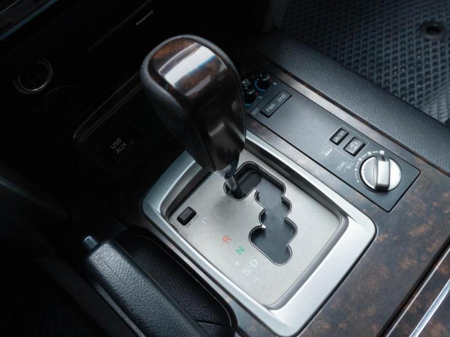 Toyota Land Cruiser 200 Series Рестайлинг 1 Улан-Удэ  - изображение 22