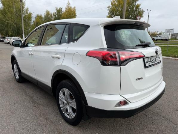Toyota RAV4 IV (XA40) Рестайлинг с пробегом 2018 года, цена 2 349 999 рублей, 85000 км, внедорожник, Автокод Объявления