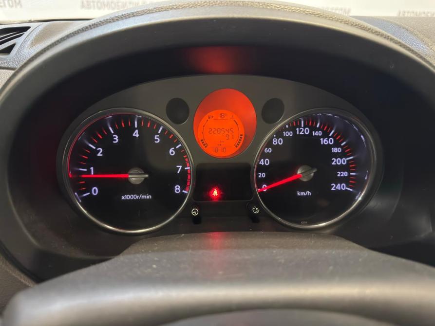 Nissan X-Trail II Санкт-Петербург  - изображение 18
