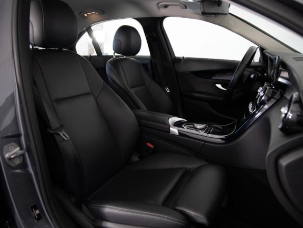 Mercedes-Benz C-Класс IV (W205) Рестайлинг с пробегом 2019 года, цена 3 250 000 рублей, 70852 км, седан, Автокод Объявления