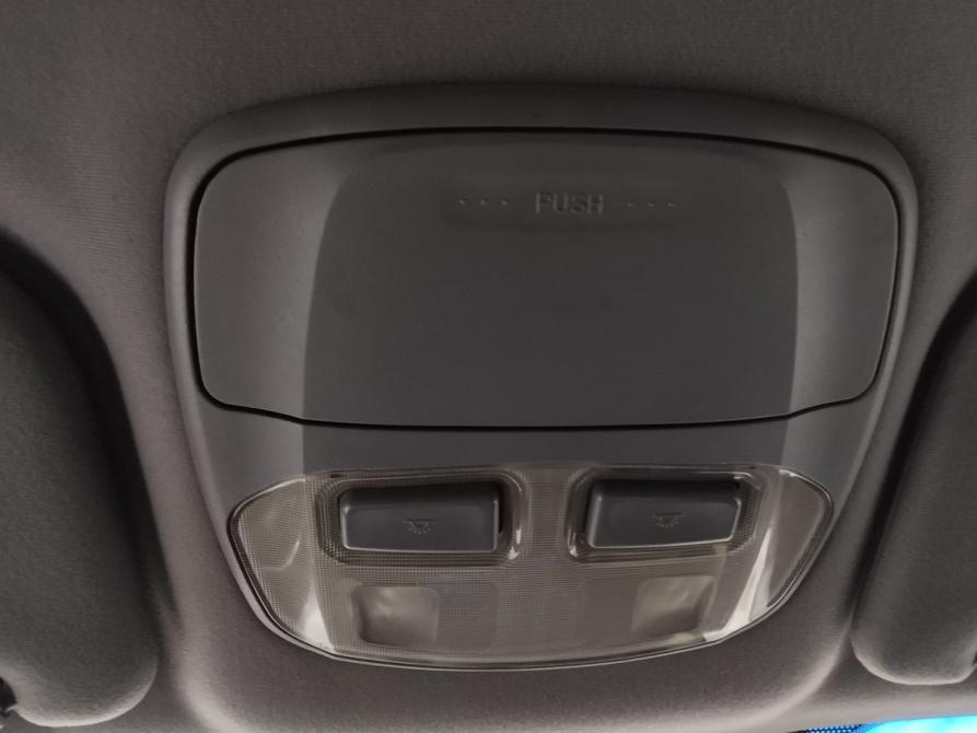 Hyundai Sonata IV (EF) Рестайлинг Минеральные Воды  - изображение 12