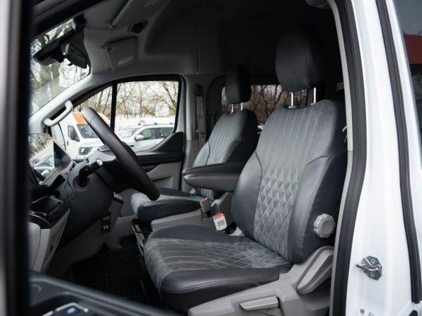 Ford Transit Custom I (China Market) с пробегом 2024 года, цена 4 550 000 рублей, 66172 км, минивэн, Автокод Объявления