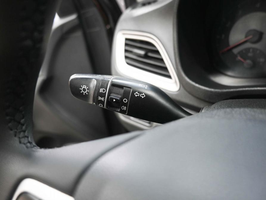 Hyundai Solaris II Рестайлинг Ростов-на-Дону  - изображение 12