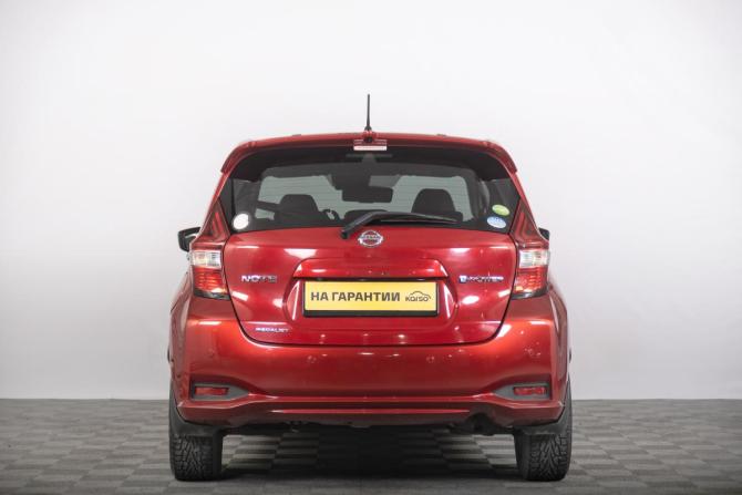 Nissan Note II Рестайлинг с пробегом 2018 года, цена 1 179 000 рублей, 106000 км, хэтчбек, Автокод Объявления