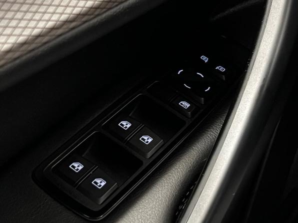 Lada (ВАЗ) Vesta I Рестайлинг (NG) с пробегом 2023 года, цена 1 220 000 рублей, 44492 км, седан, Автокод Объявления