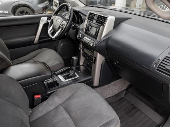 Toyota Land Cruiser Prado 150 Series с пробегом 2011 года, цена 2 267 500 рублей, 388761 км, внедорожник, Автокод Объявления