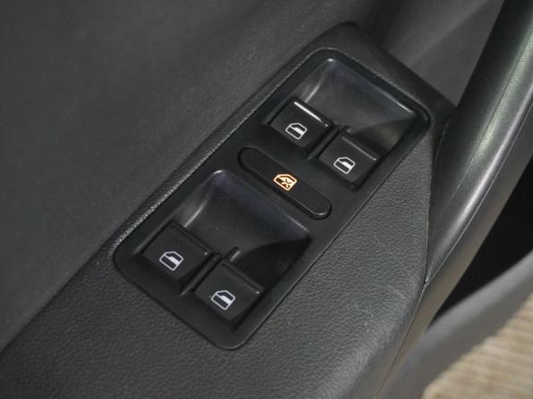 Volkswagen Polo V Рестайлинг с пробегом 2019 года, цена 1 128 000 рублей, 163802 км, седан, Автокод Объявления