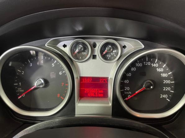 Ford Focus II Рестайлинг с пробегом 2008 года, цена 390 000 рублей, 251617 км, седан, Автокод Объявления