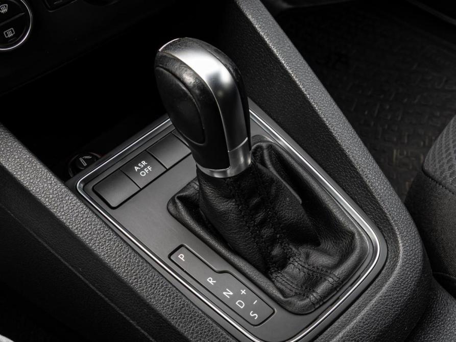 Volkswagen Jetta VI Рестайлинг Краснодар  - изображение 14