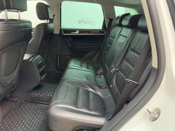 Volkswagen Touareg II с пробегом 2013 года, цена 1 820 000 рублей, 256356 км, внедорожник, Автокод Объявления