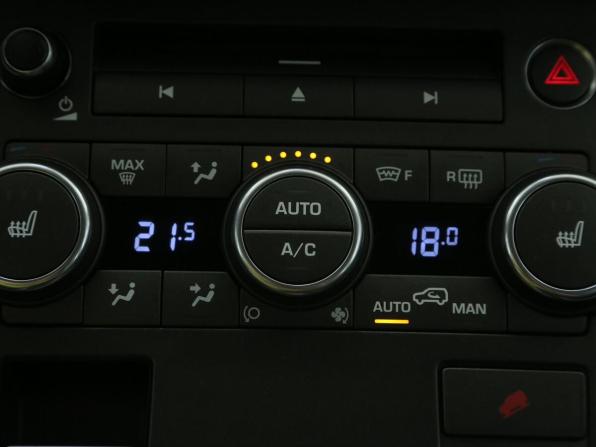 Land Rover Range Rover Evoque I с пробегом 2012 года, цена 1 976 000 рублей, 132000 км, внедорожник, Автокод Объявления
