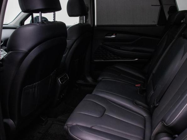 Hyundai Santa Fe IV Рестайлинг с пробегом 2022 года, цена 4 464 000 рублей, 44104 км, внедорожник, Автокод Объявления