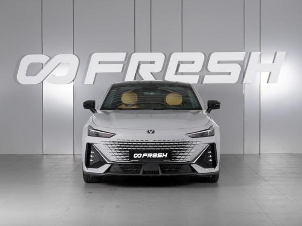 Changan UNI-V I с пробегом 2022 года, цена 2 149 000 рублей, 37098 км, лифтбек, Автокод Объявления