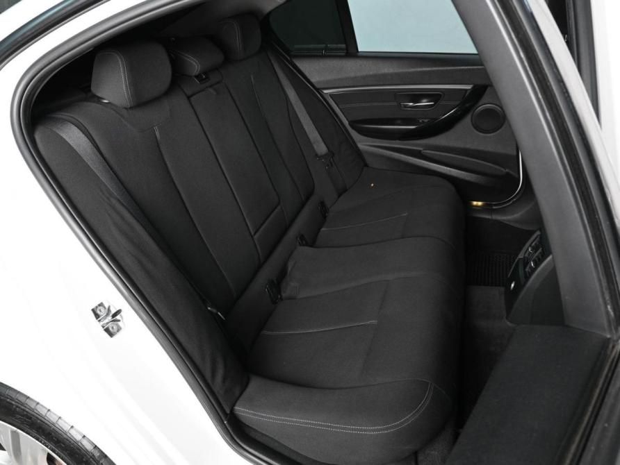 BMW 3 серии VI (F3x) Ростов-на-Дону  - изображение 7