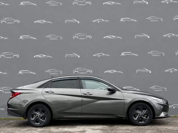 Hyundai Elantra VII (CN7) с пробегом 2021 года, цена 2 198 400 рублей, 47010 км, седан, Автокод Объявления