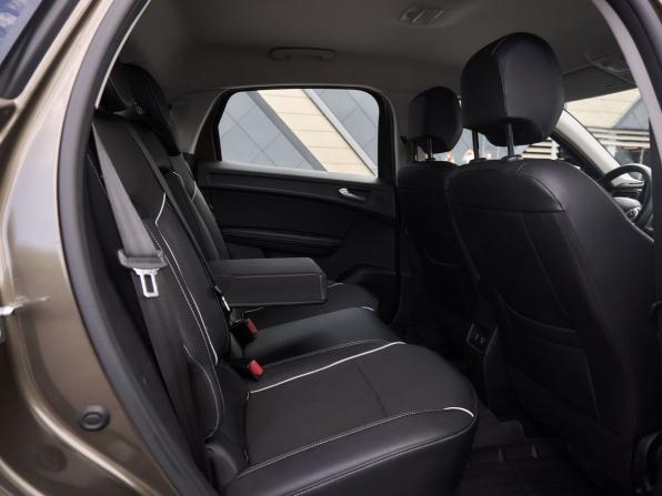 Renault Arkana I с пробегом 2019 года, цена 1 710 000 рублей, 105800 км, внедорожник, Автокод Объявления