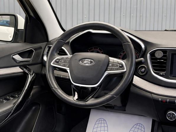 Lada (ВАЗ) Vesta I Рестайлинг (NG) с пробегом 2023 года, цена 1 197 000 рублей, 60990 км, седан, Автокод Объявления
