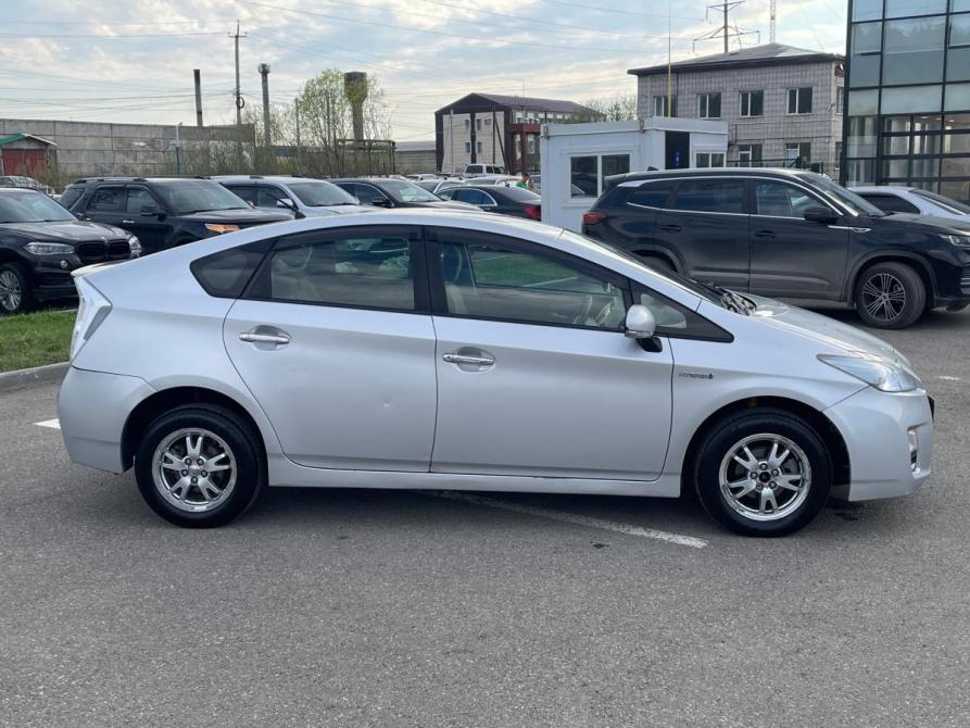 Toyota Prius III (XW30) Томск  - изображение 9