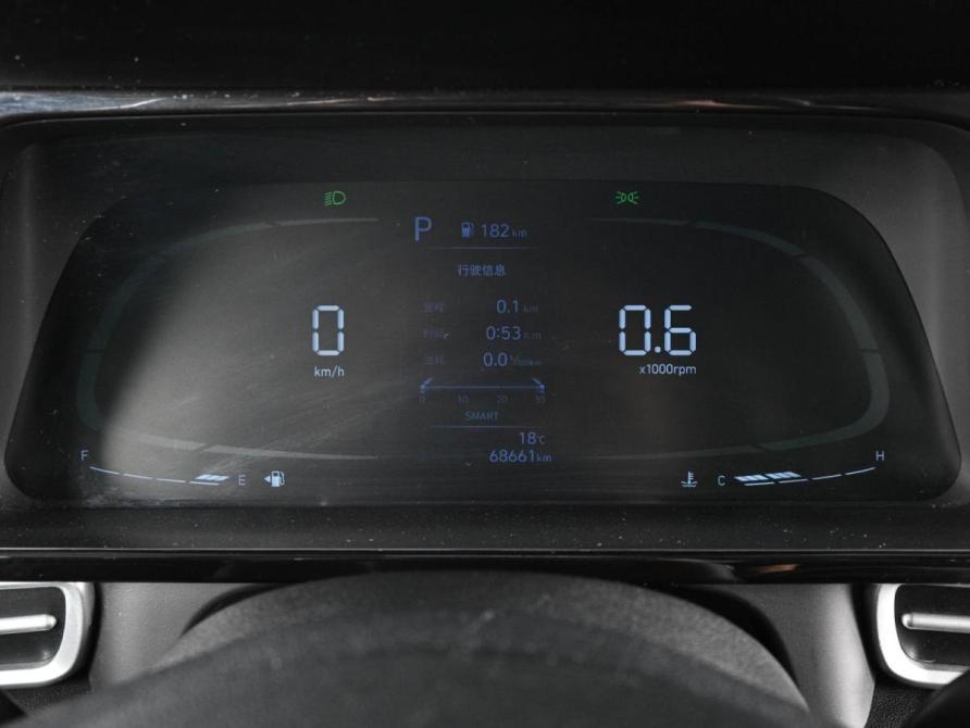 Hyundai Elantra VII (CN7) Рестайлинг Ростов-на-Дону  - изображение 22