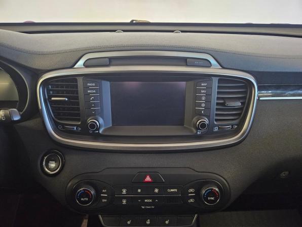 Kia Sorento III Prime с пробегом 2017 года, цена 2 112 000 рублей, 136010 км, внедорожник, Автокод Объявления